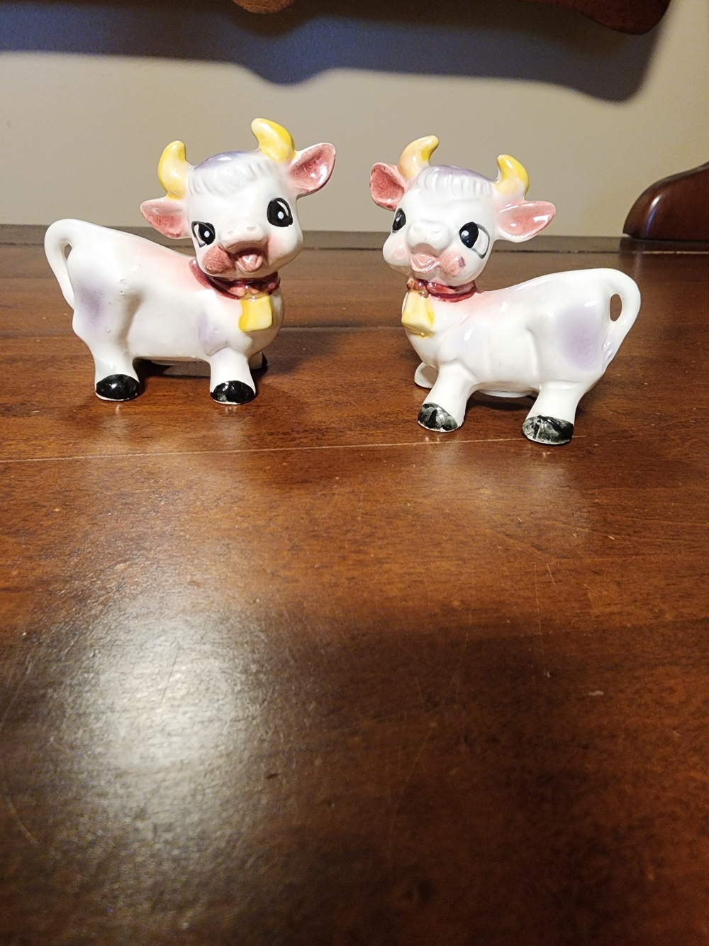 Vintage 1950s Elsie Purple Cow Salt and Pepper Shakers Set Japan Kitsch Ceramic